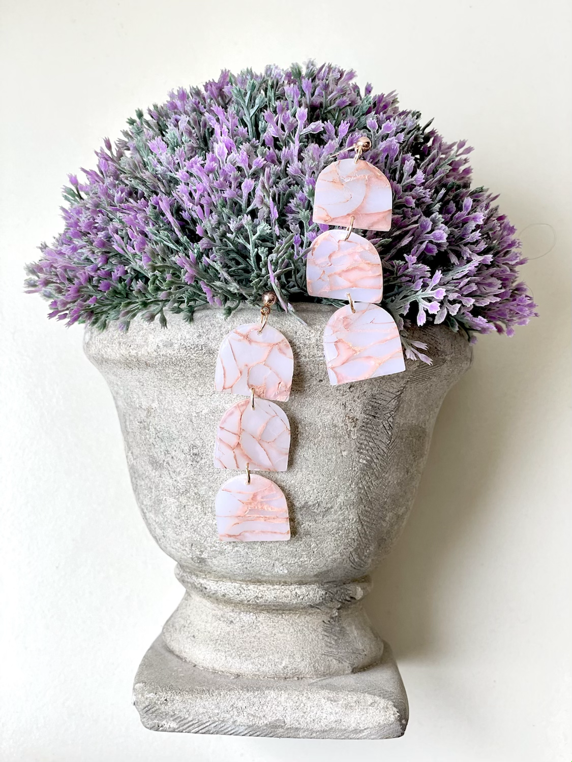 Arch Drops in Astrid