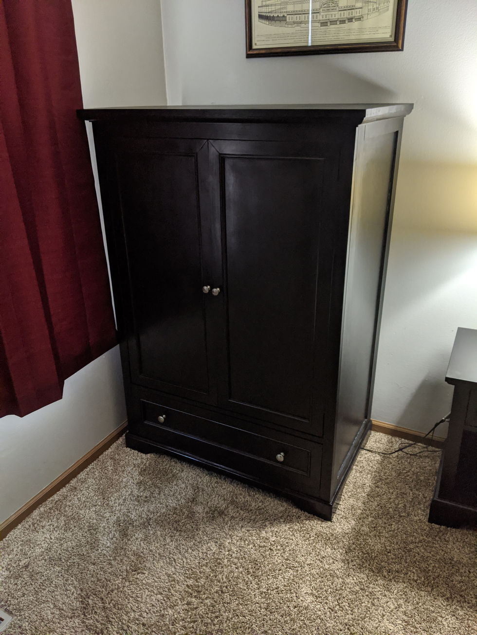 Wardrobe 