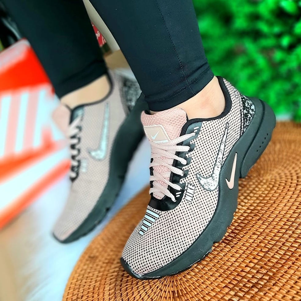 Miniatura: Calzados para damas (zapatos y championes)