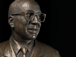 Il Respiro Universale di Giorgio La Pira: Un Itinerario tra Mare e Dialogo