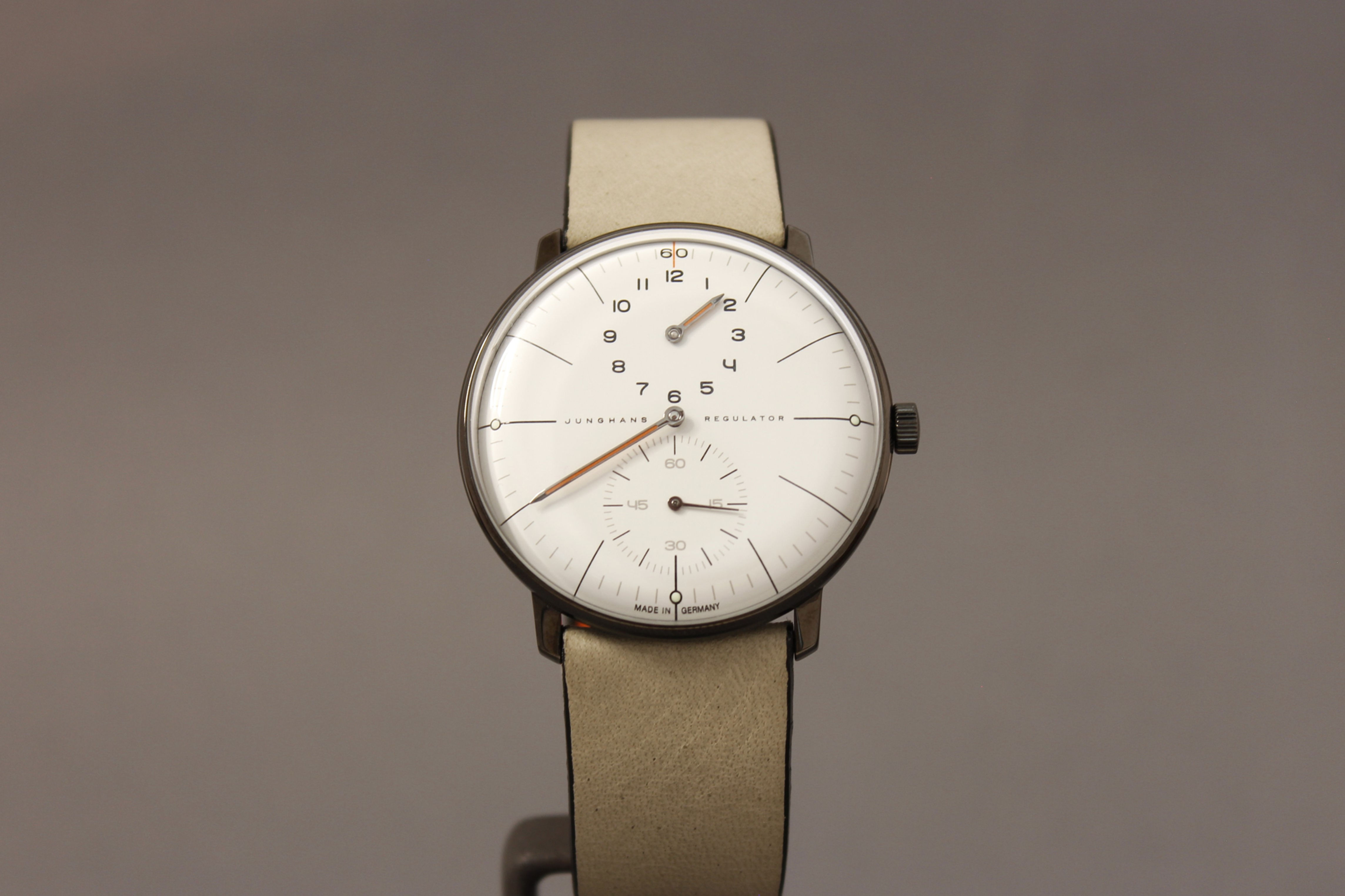 Junghans max bill Regulator Edition 60