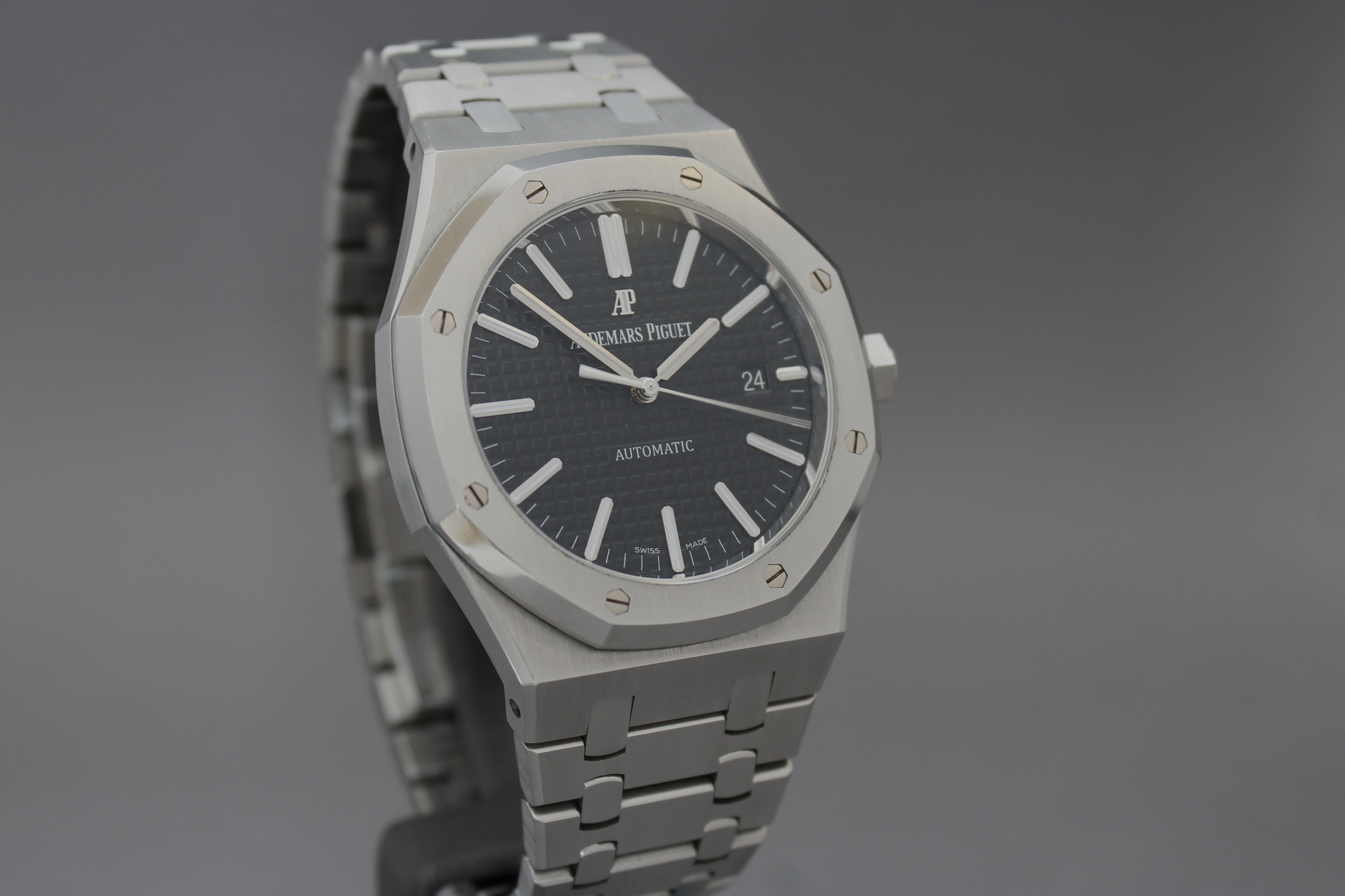 Audemars Piguet Royal Oak 15400ST
