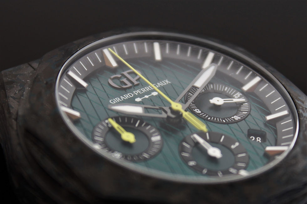 Thumbnail: Girard-Perregaux Laureato Aston Martin Limited Edition