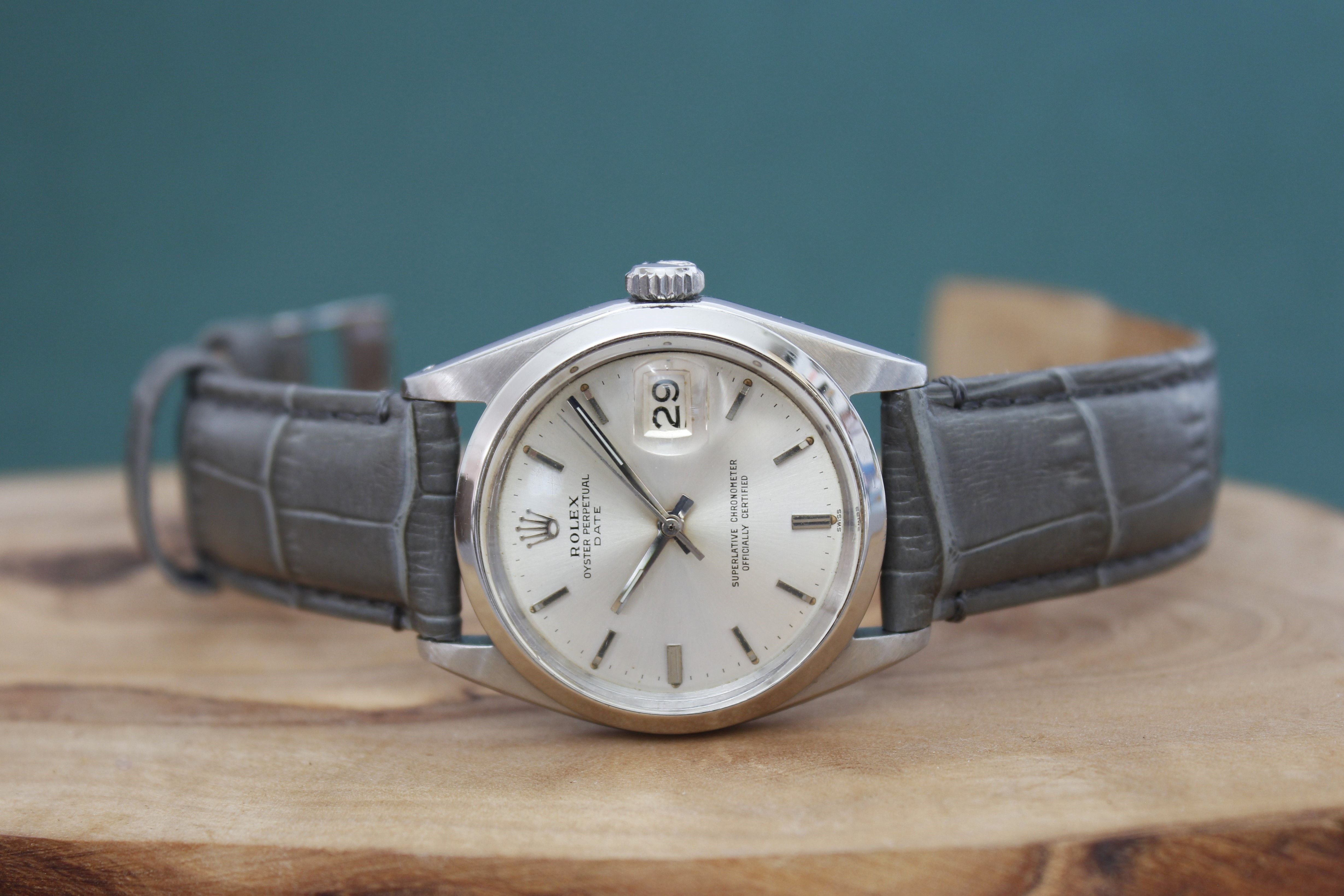 Vintage Rolex Oyster Perpetual Date 1500