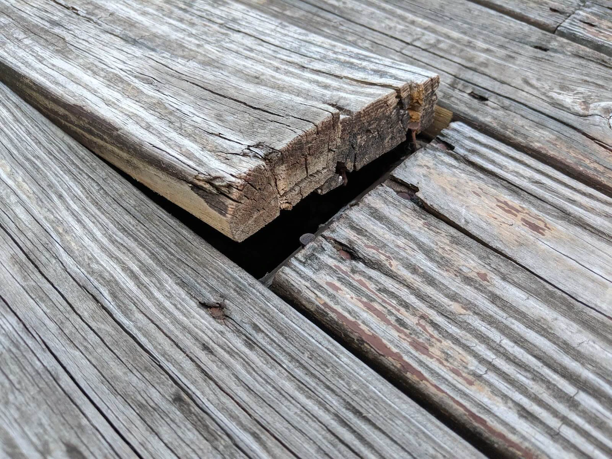 anderson-painting-most-common-deck-repairs-to-look-for-summer.webp