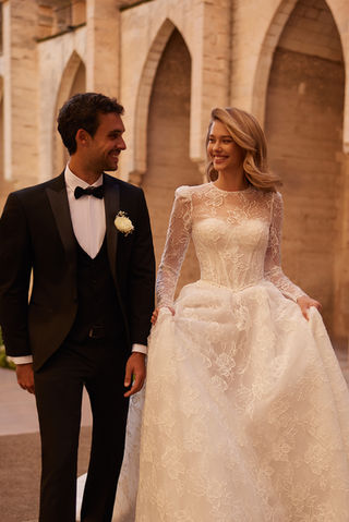 Brides Showroom, Bride,Braut, Brautkleider,Hochzeit,
Hochzeitskleid, Wedding,Wedding dress,Graz,Wien,Bridal,Austria,Österreich