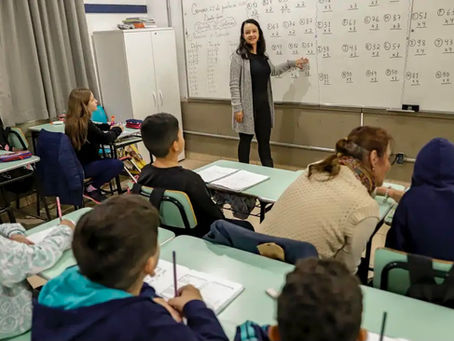 Senado aprova reajuste do piso nacional dos professores para mais de R$ 5,1 mil