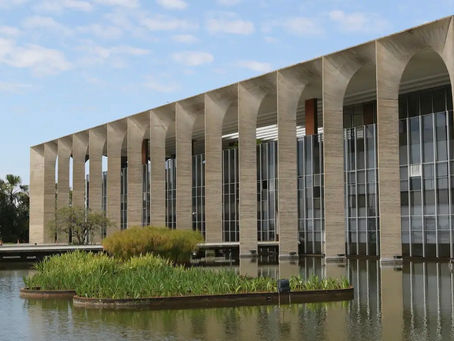 Brasil barra entrada de representantes dos EUA e cita defesa da soberania no processo eleitoral
