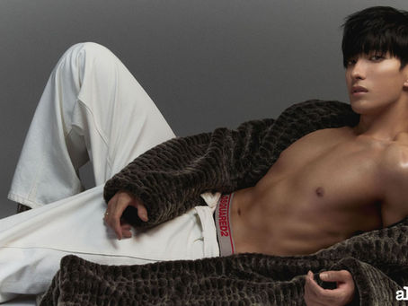 SEVENTEEN’s DOKYEOM reveals abs for the first time… deadly 'hot body'
