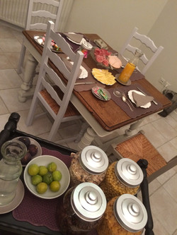 Petit Dejeuner Clos Saint Martin 1