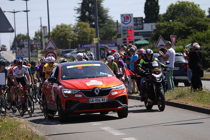 Départ fictif, Saint-Berthevin, Etape 3, samedi 28 mai 2022.JPG