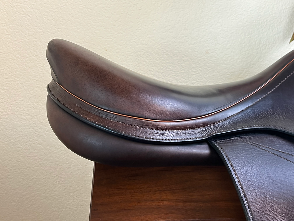 Thumbnail: 2022 Equipe Expression 17", Medium Tree, Full Calfskin #N0366610422