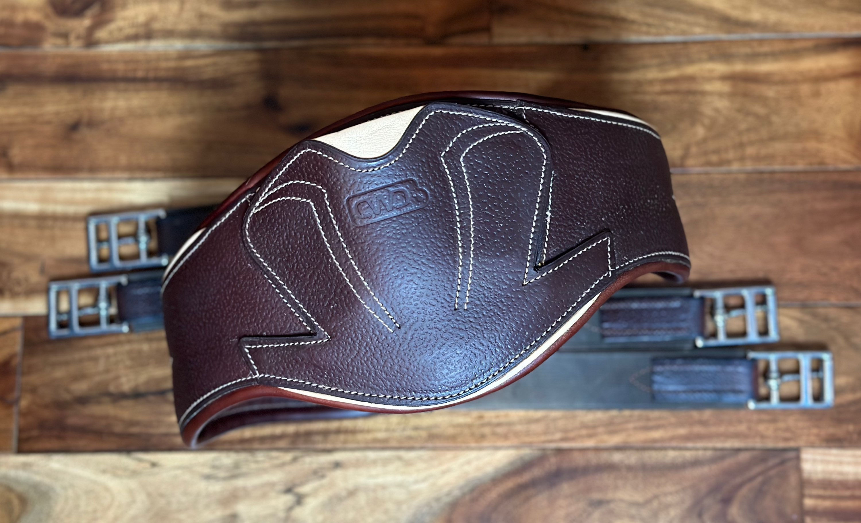 CWD Mademoiselle Anatomic Jumping Girth, 130 cm/52”