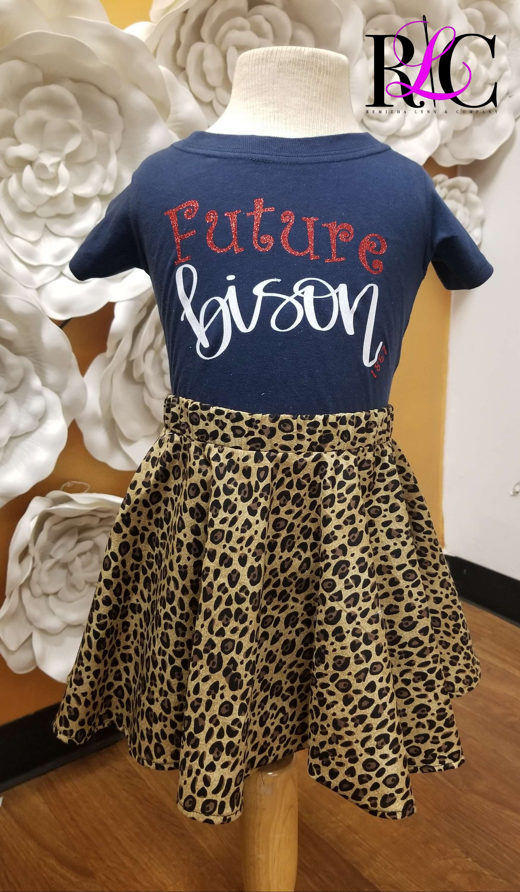 Future Bison Youth tee 