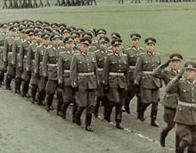 east-germany-national-people's-army.gif