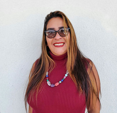 veronica stylist eyebrow