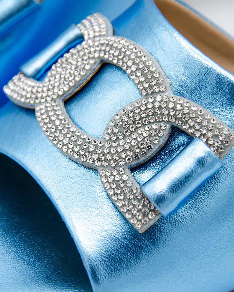 Miniature : Mules bleues laminés avec boucle decorative en strass