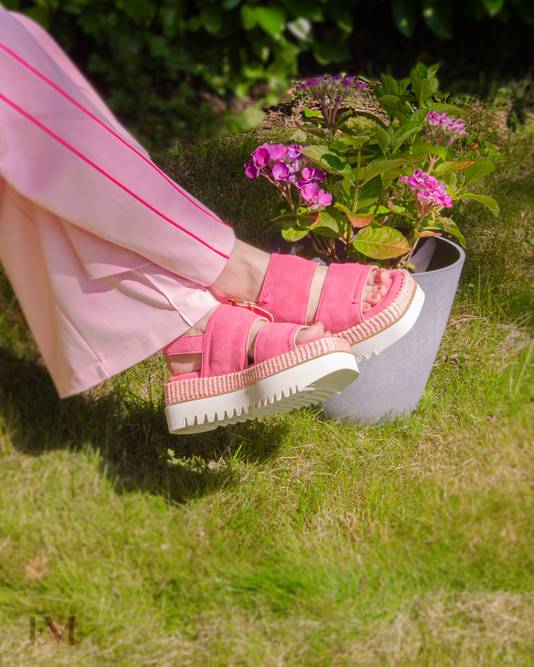 Sandales fuchsia double semelle