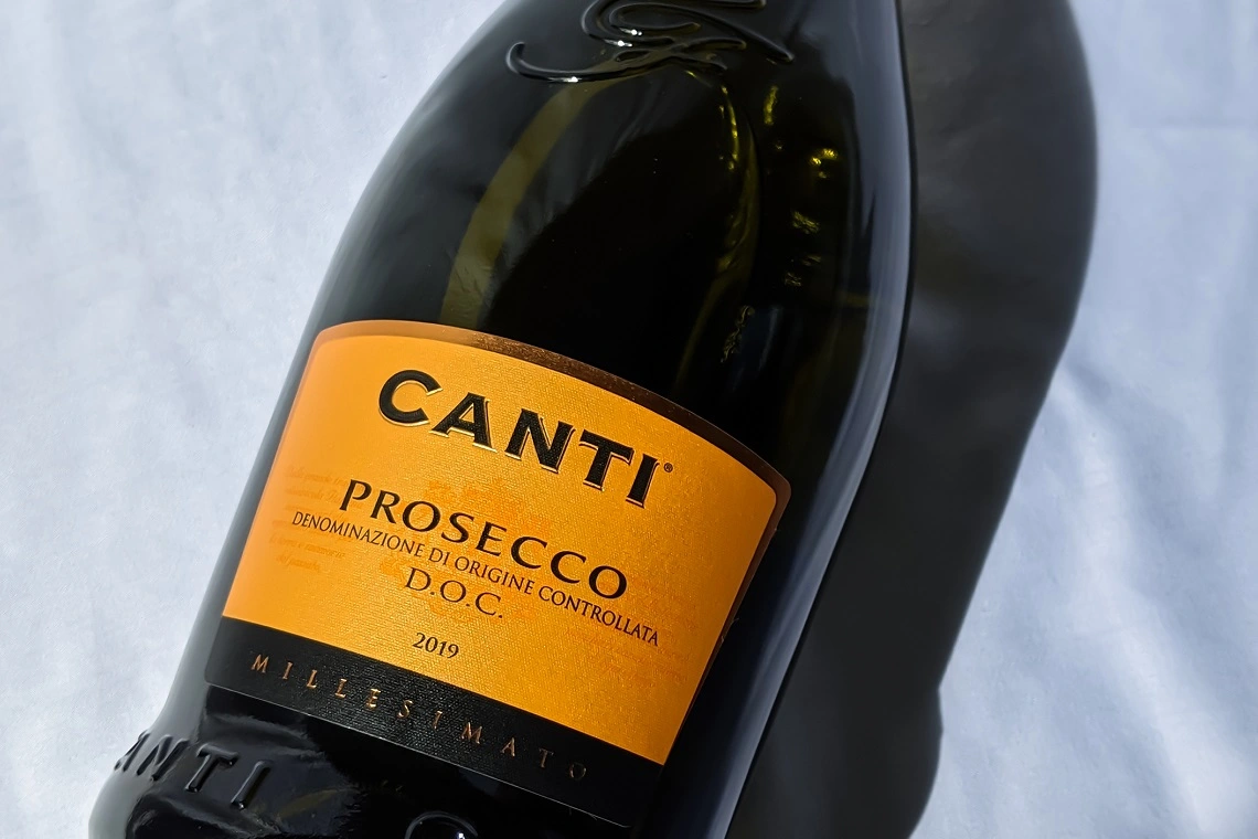 CantiProsecco.jpg.webp