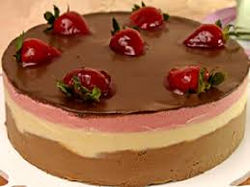 Torta Mousse Napolitana