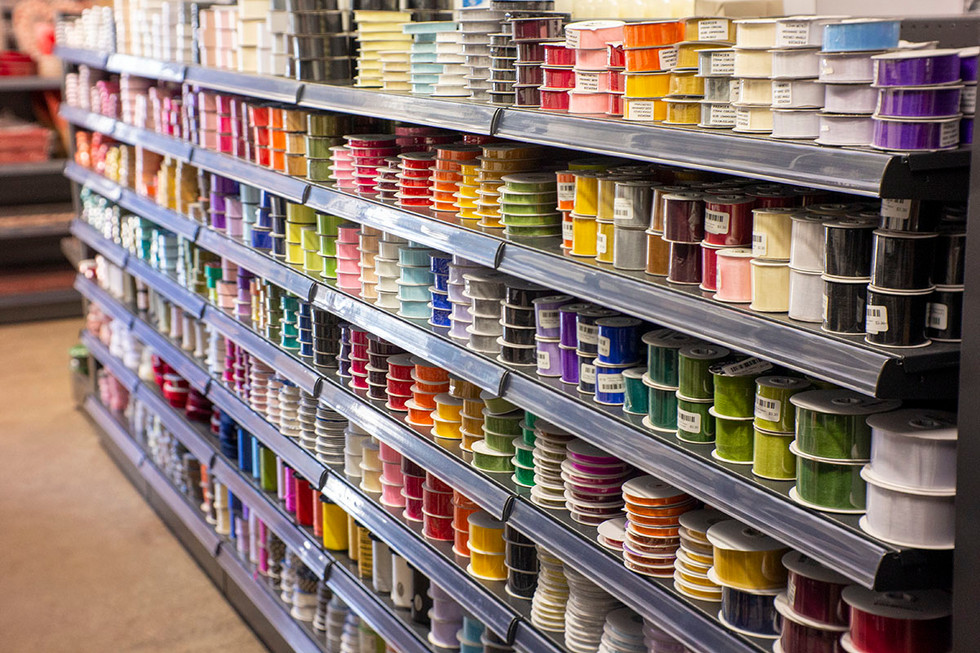 Ribbon wall