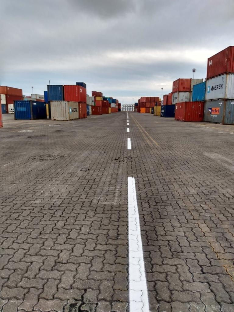 Sinalização em área portuária - Porto do Pecém