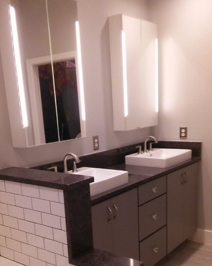 Pavone master bath.jpg