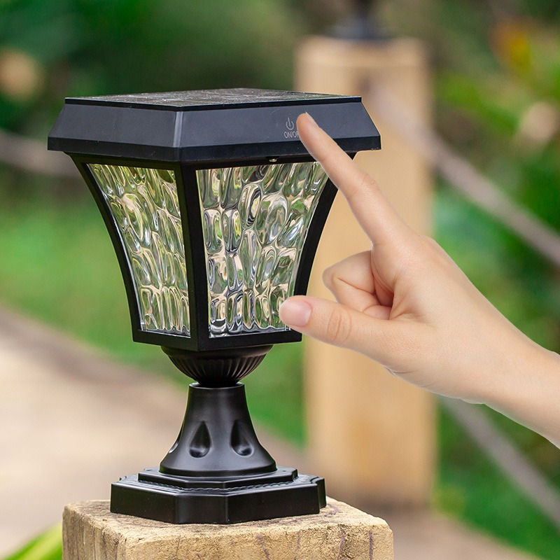 サムネイル： ソーラーガーデンライト/ピラーライト