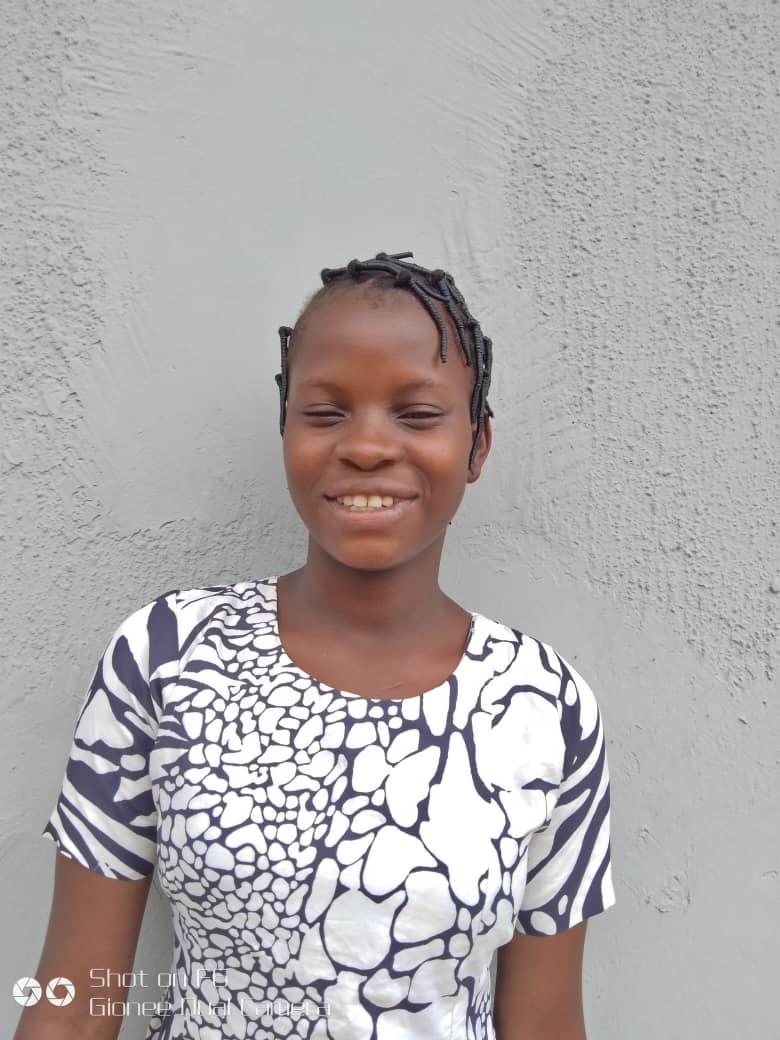 Gloria, 13