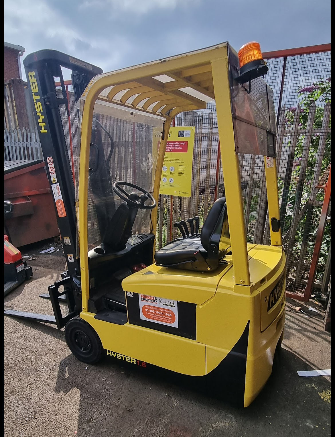 Electric Forklift Hyster 1.5 Ton Container Spec