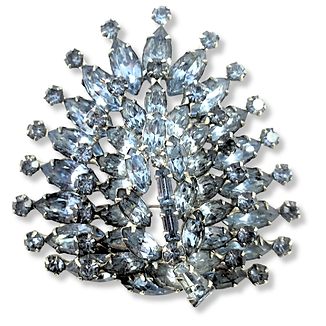 Vintage Weiss Signed Light Blue Rhinestone Brooch