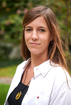 AliceLege_500px.jpg