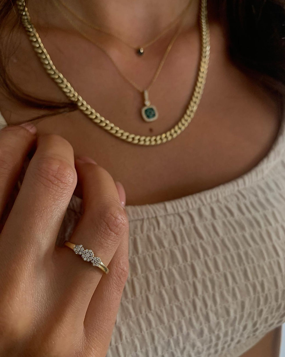 תמונה ממוזערת: שרשרת עלמה