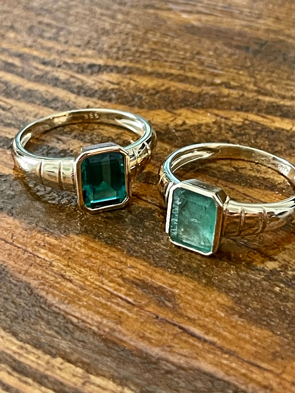 תמונה ממוזערת: טבעת אמור אמרלד מגודל