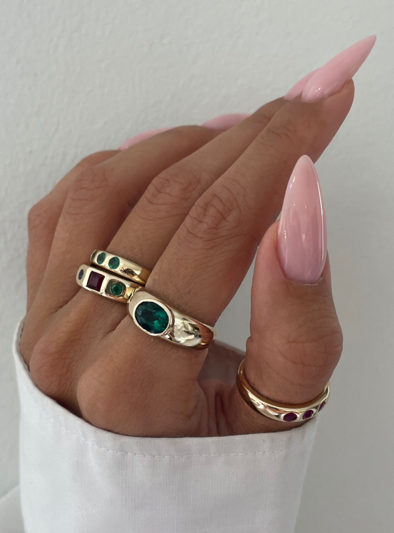 טבעת לואיז אמרלד