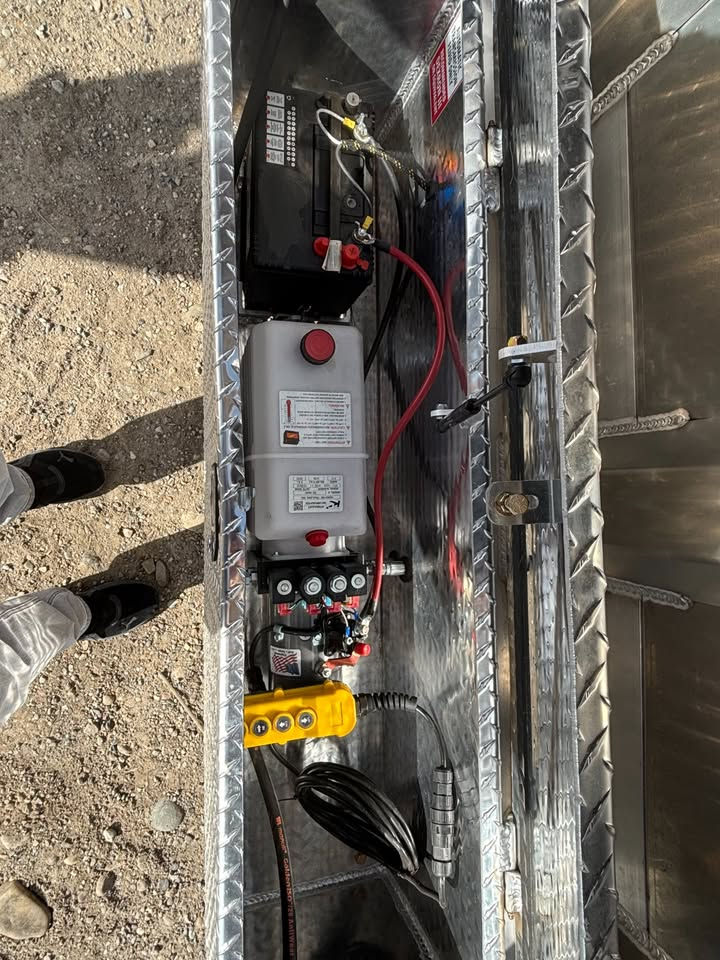 Thumbnail: 2026 Dump Trailer 82"x16'