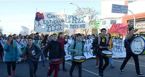 GravÃsimo, la policÃa persigue a los estudiantes