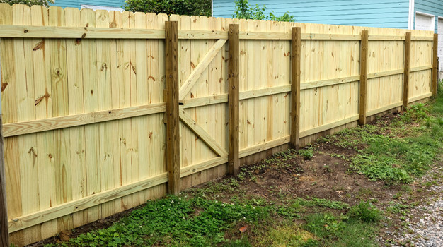 Good Fences Make Neighbors The Top Signs You Need A New Fence Good Fences Make Neighbors The Top Signs You Need A New Fence