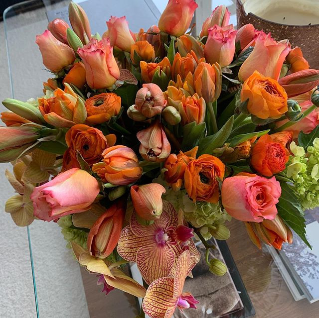 Love this color combination.  #flowersfo