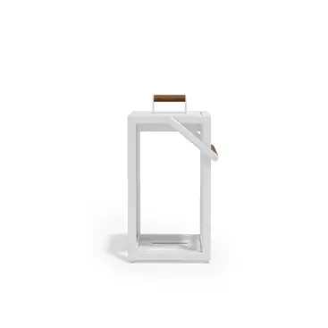 ALBA Lamp – Studio product shot, teak and aluminium outdoor lighting.