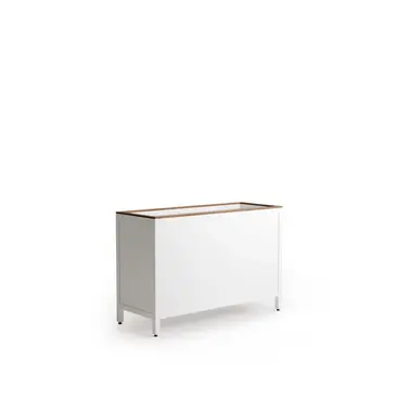 FLAIR Planter – Studio product shot of outdoor planter with clean-lined design.