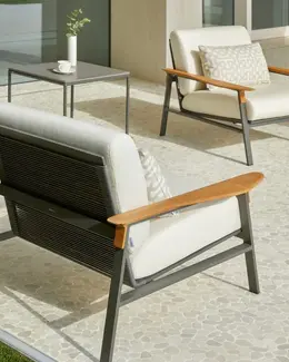 powder-coated aluminium outdoor furniture with teak armrests armchair