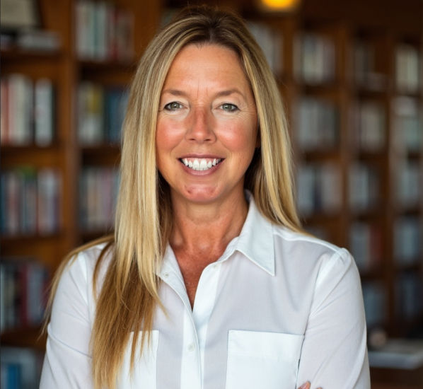 dr-traci-arends-02.jpg