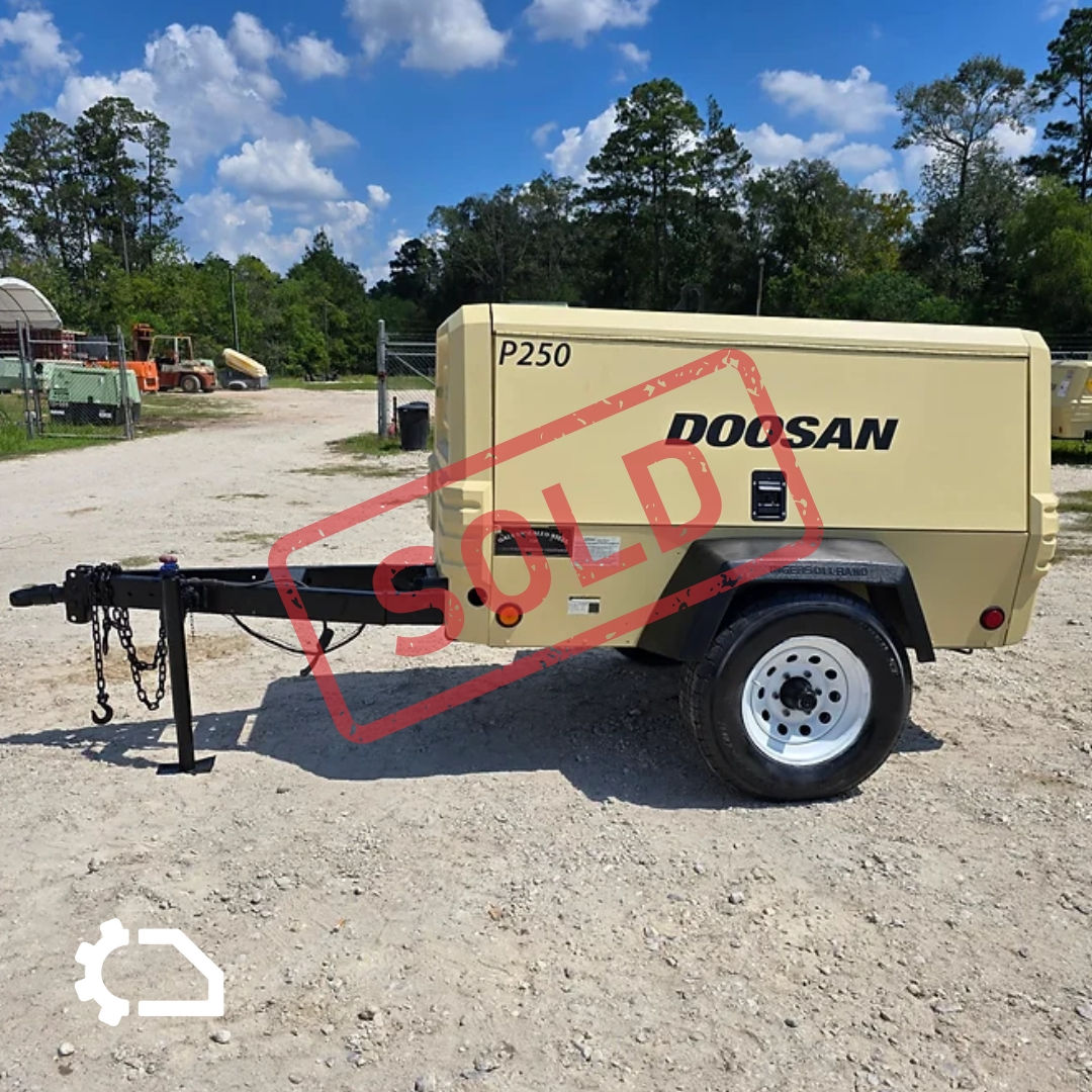 DOOSAN 250 CFM - Portable Air Compressor