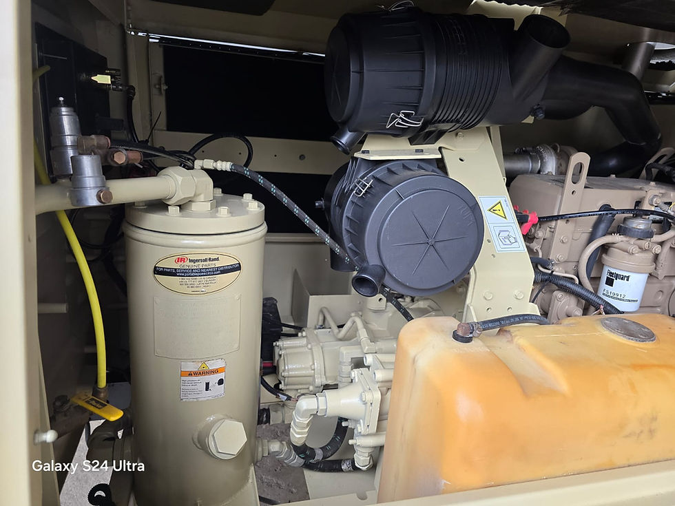 Thumbnail: Ingersoll Rand 185 CFM- Compresora de aire