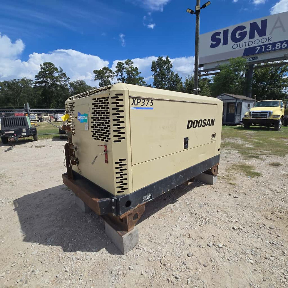 Thumbnail: Doosan XP375 - Stationary Air Compressor