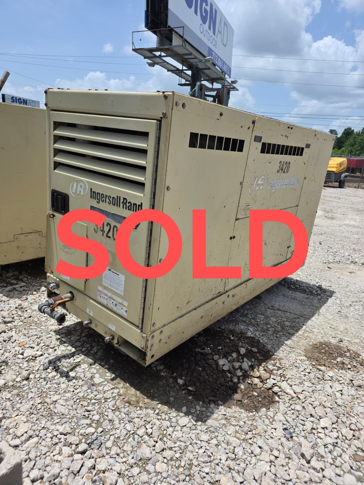 Ingersoll Rand 185 CFM Skid Mounted Air Compressor — John Deere Diesel