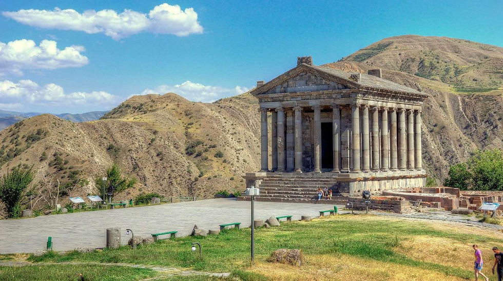 Thumbnail: Private Day Trip to UNESCO World Heritage Sites