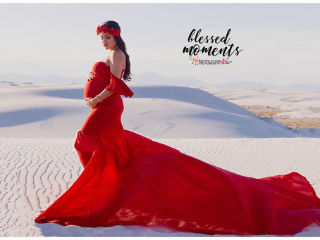Maternity - Priscilla - Lady in Red