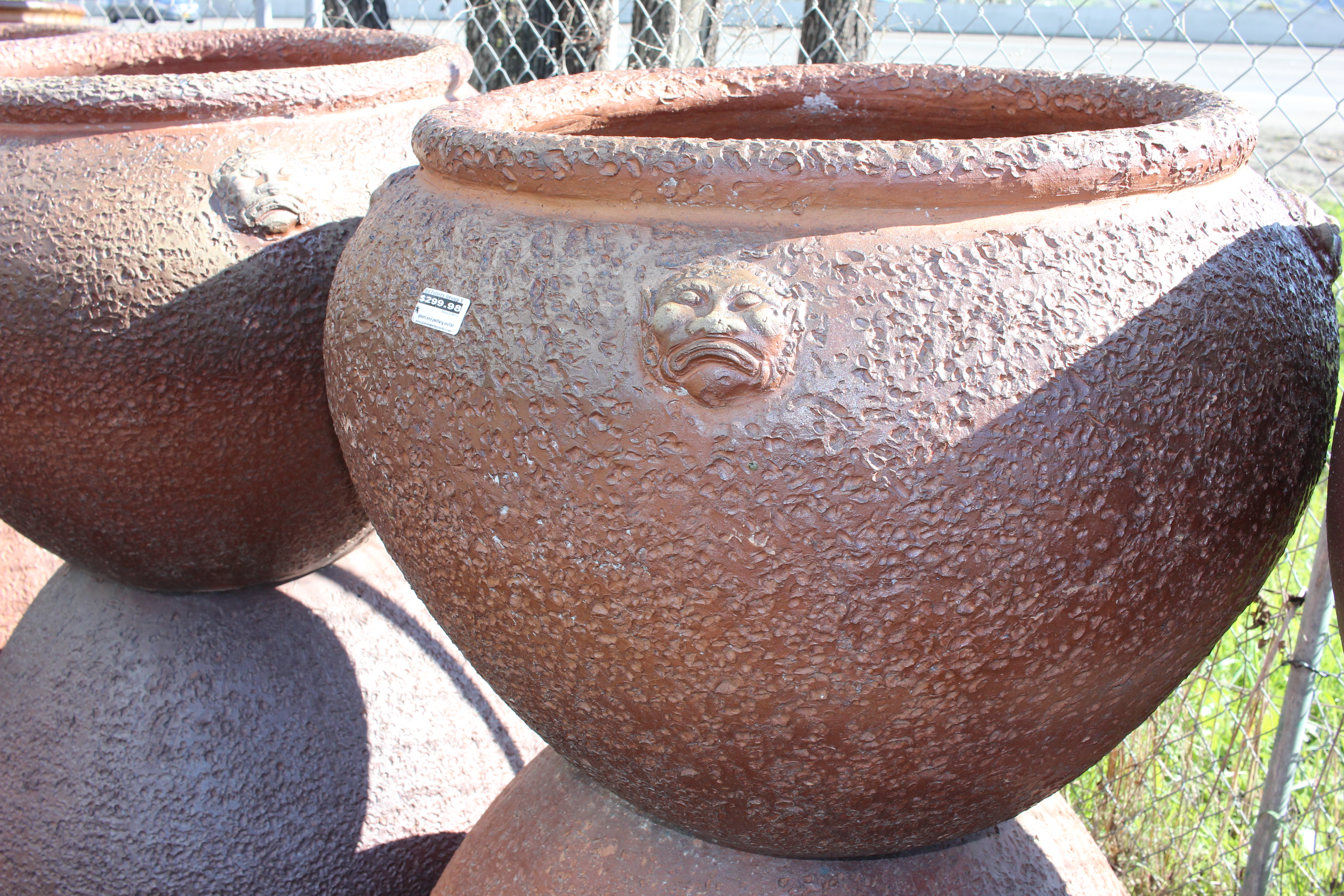 Monkey Face Pot